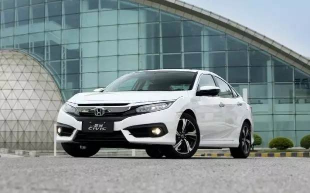 養(yǎng)眼+給力，第十代CIVIC（思域）才是年輕人標(biāo)配