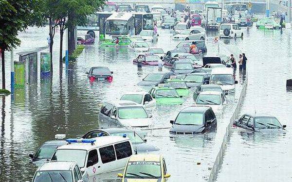 夏季雨水天氣多，車(chē)輛日常保養(yǎng)要注意什么？